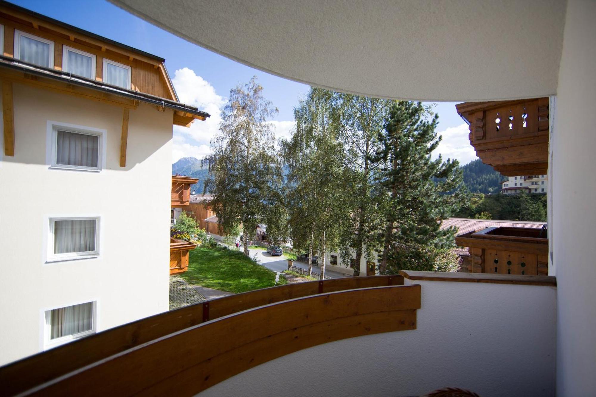 Pension Alpenrose Serfaus Pokój zdjęcie